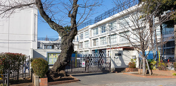 練馬区立中村小学校